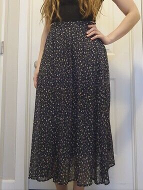 Earth Music & Ecology Navy Floral Skirt